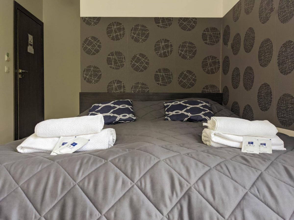 Park Apartament Rzeszow Bagian luar foto