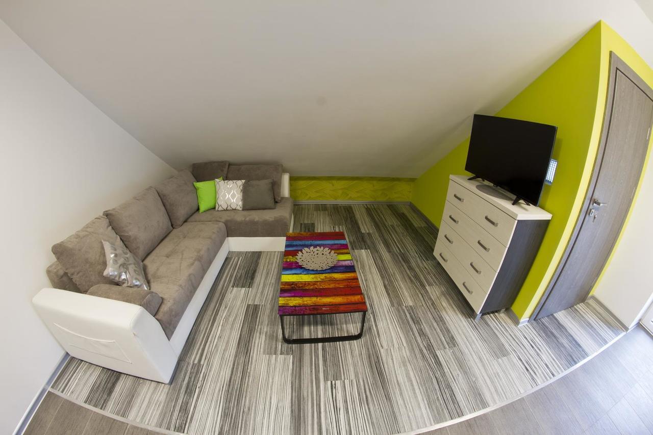 Park Apartament Rzeszow Bagian luar foto