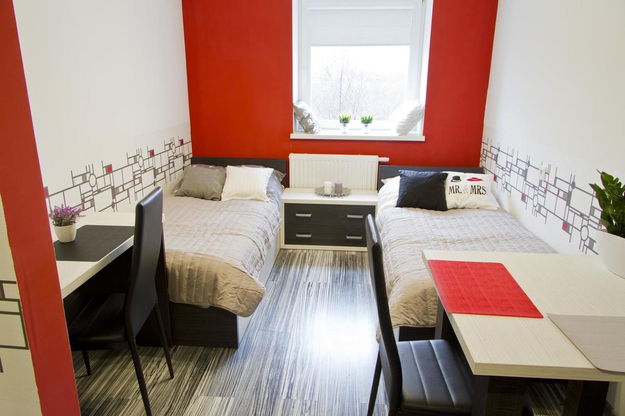 Park Apartament Rzeszow Bagian luar foto