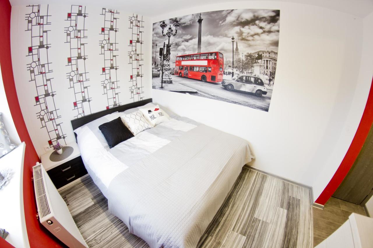 Park Apartament Rzeszow Bagian luar foto